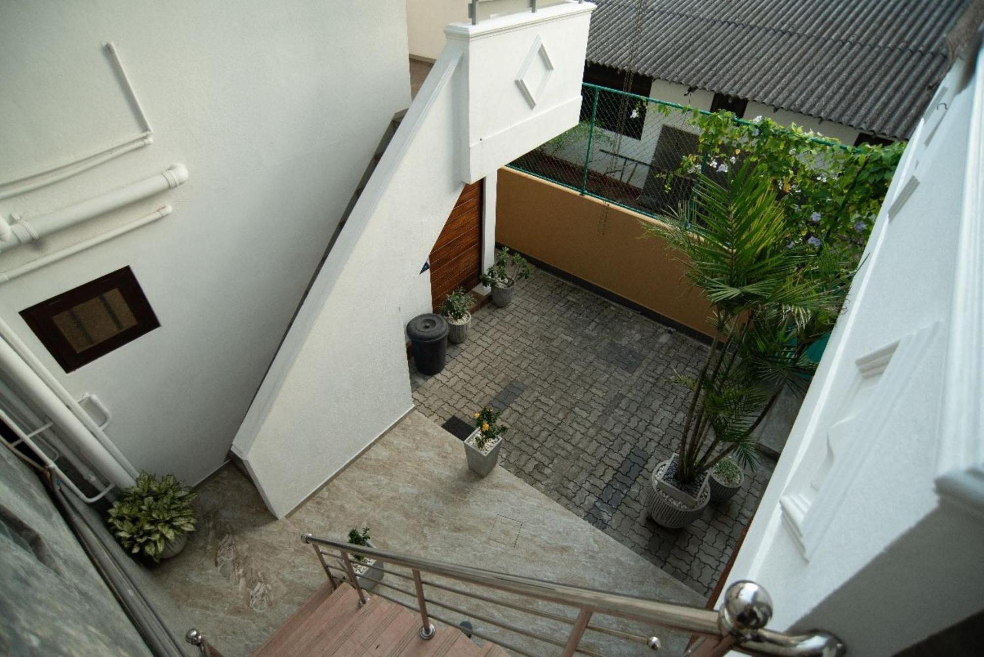Villa Mihindi Хиккадува Экстерьер фото