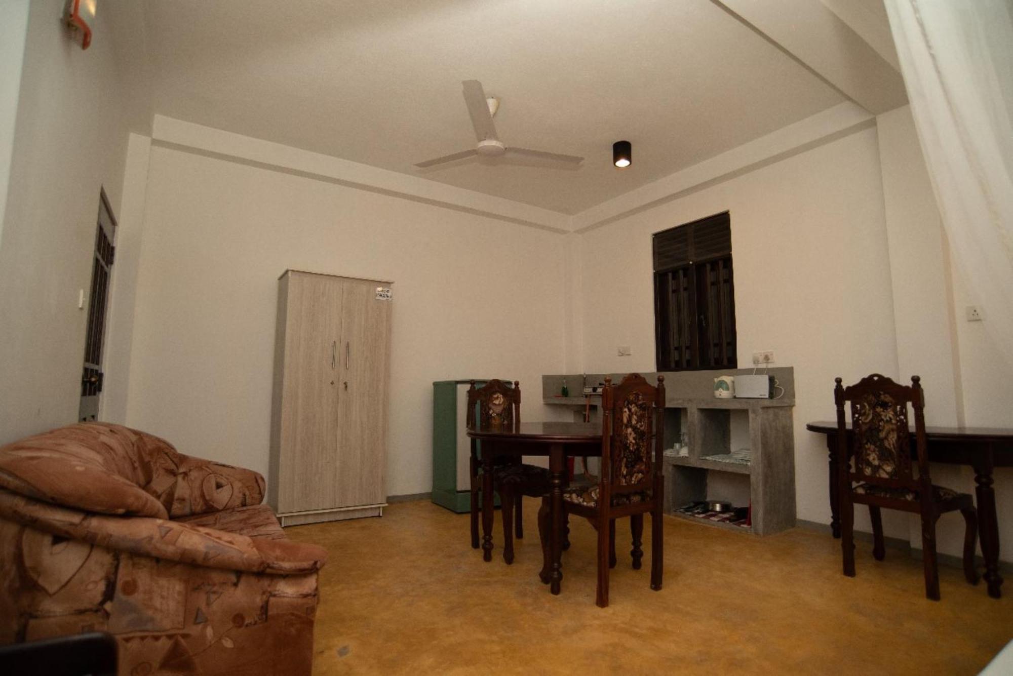 Villa Mihindi Хиккадува Экстерьер фото