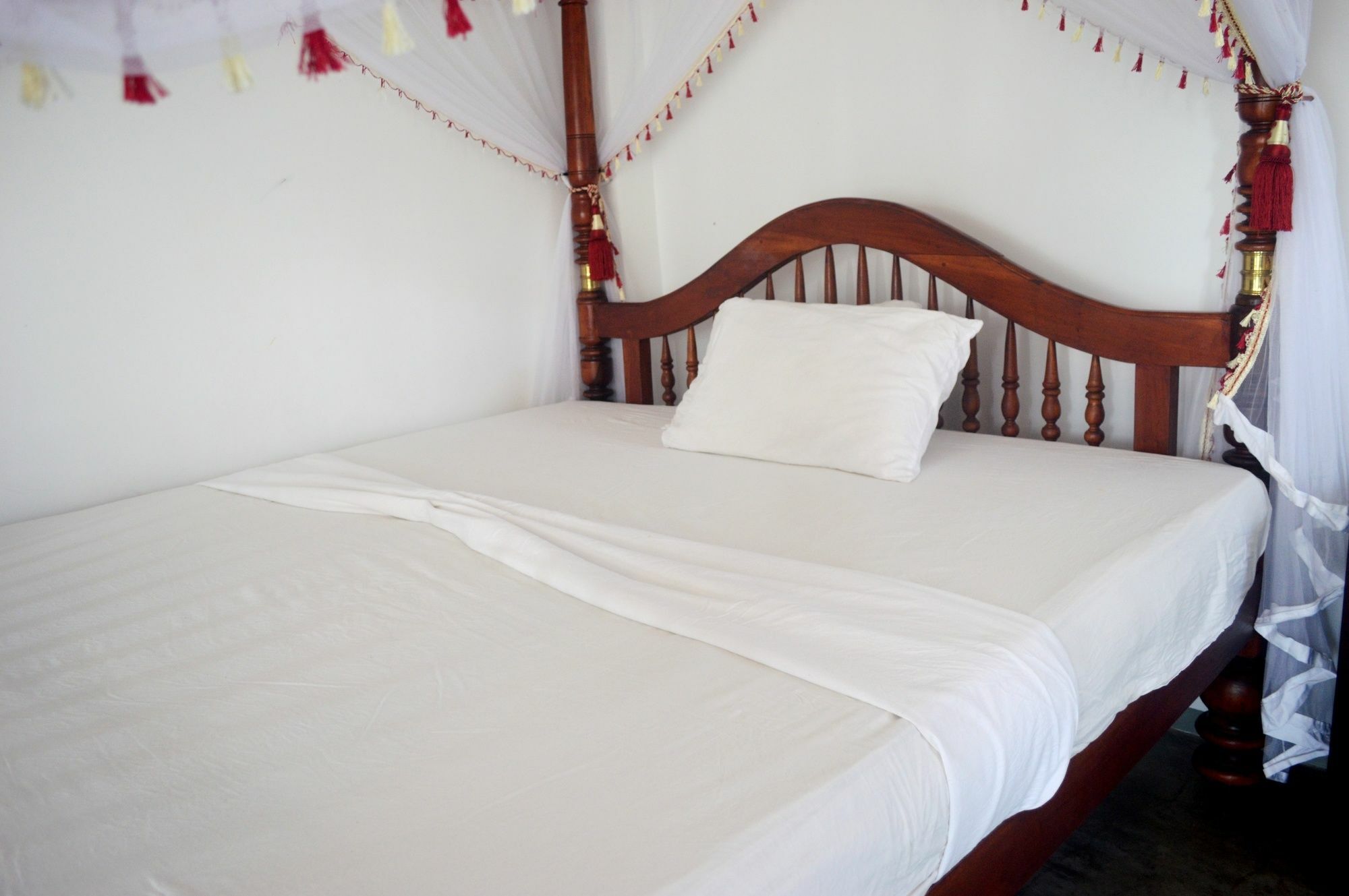 Villa Mihindi Хиккадува Экстерьер фото